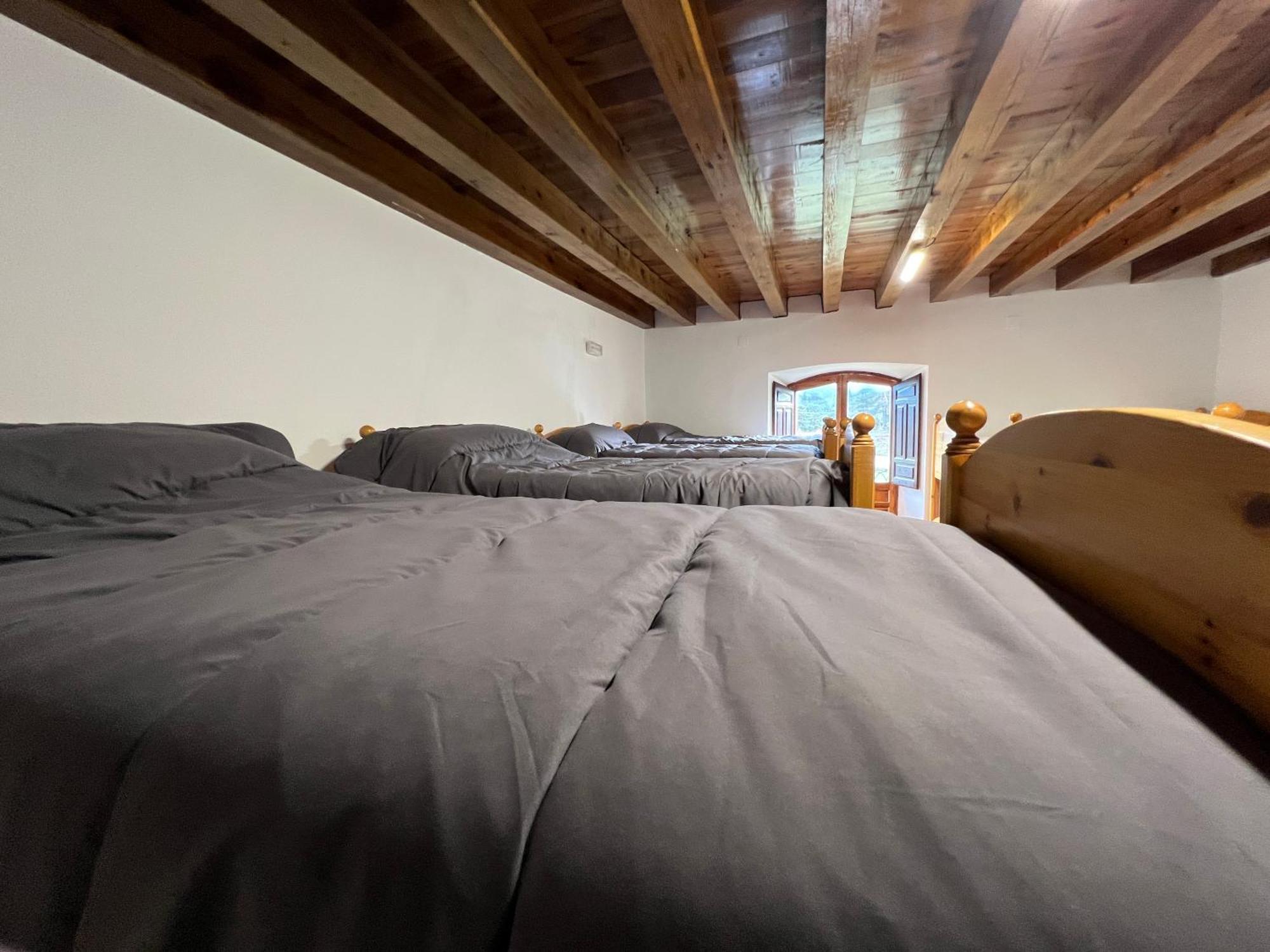 Albergue Pinares - La Casona De Revenga Regumiel de la Sierra エクステリア 写真